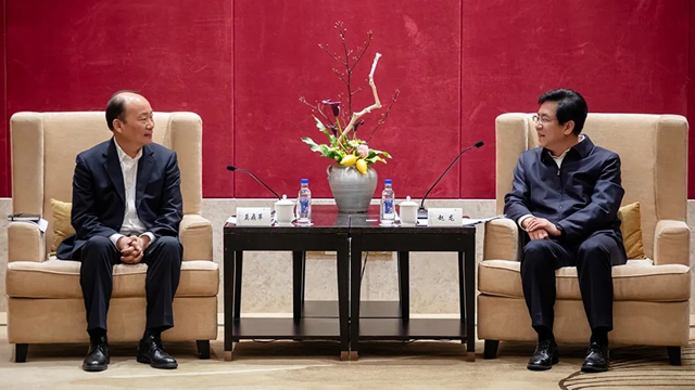 莫鼎革拜會(huì)福建省委副書記、省長趙龍